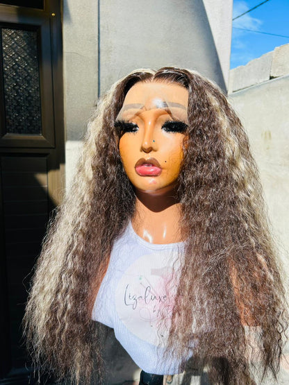 Highlight natural kinky